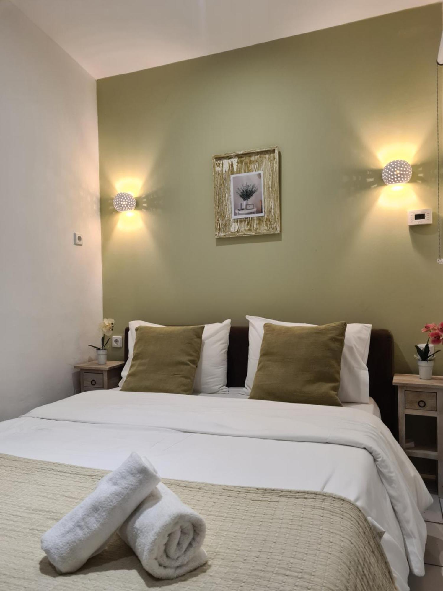 Apartment In The Heart Of The City 3A Larissa Luaran gambar