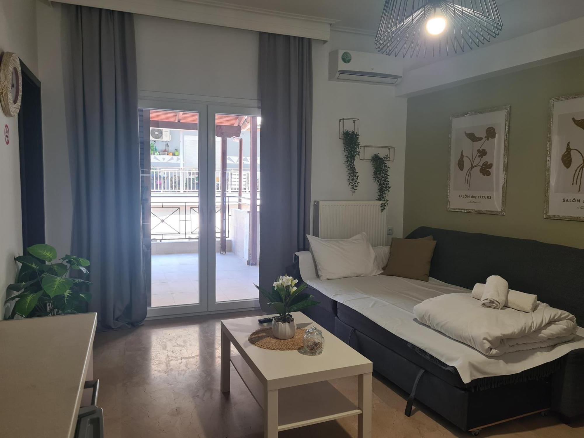 Apartment In The Heart Of The City 3A Larissa Luaran gambar